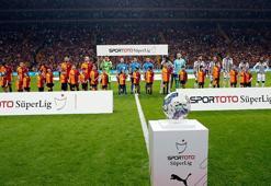 Galatasaray-Beşiktaş maçında sakatlık şoku!