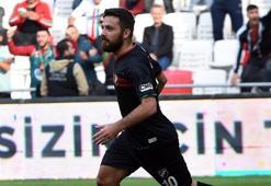Karşıyaka'da Emre Gemici sevinci