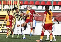 Kadınlar futbolunda derbi zamanı