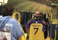 Al Nasr taraftarından Ronaldo formasına yoğun ilgi