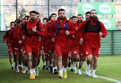 Karşıyaka'yı transferde kontenjan zorluyor