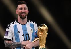 Arjantin'de Messi tarih yazdı! Dünya Kupası'nda büyük zafer! 'Futbol Messi'ye borcunu ödedi'