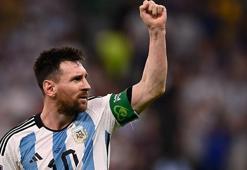 Arjantin'i Dünya Kupası'nda Lionel Messi sırtlıyor