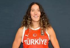 Milli basketbolcu Nilay Aydoğan enkaz altında