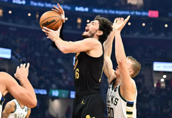 Cedi Osman: "Takım ve bireysel olarak elimizden gelen her şeyi yapmaya çalışıyoruz"