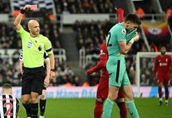 Newcastle United - Liverpool maçında inanılmaz hata! Direkt kırmızı kart