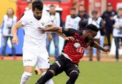 Nzuzi Toko futbola veda etti