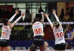 Fenerbahçe Opet: 3 - Eczacıbaşı Dynavit: 0