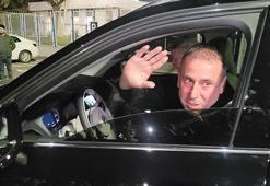 Abdullah Avcı'yı Trabzon havalimanında duygulandıran veda