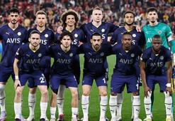 Fenerbahçeli yıldıza dünya devi talip! Sevilla maçında canlı izlediler