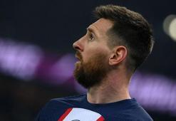 PSG'de Messi'ye ıslık!