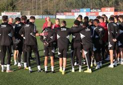 Beşiktaş'ta Şenol Güneş'ten takıma mesaj var! Şampiyonluk yarışı...
