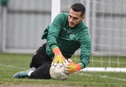 Bursaspor'dan sakatlanan Deniz Aydın'la ilgili açıklama