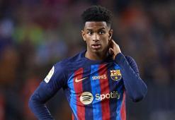 Daha 15 yaşında ama Barcelona tarihine geçti!