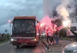 Samsunspor, şampiyonluğu coşkuyla kutladı