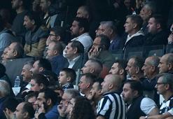 Bakan Kasapoğlu, Beşiktaş-Galatasaray derbisinde