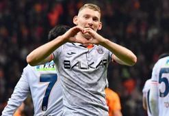 Başakşehir'e Patryk Szysz'den kötü haber