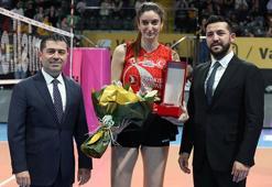VakıfBank'tan Polen Uslupehlivan Ünver'e veda