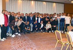 Altay divanla buluştu