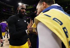 Sonunculuktan finale! Lakers'ta LeBron James tarih yazdı