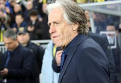 Fenerbahçe - Trabzonspor maçı öncesi Jorge Jesus: Biz asla pes etmeyeceğiz