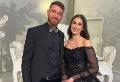 Borussia Dortmundlu milli futbolcu Salih Özcan evliliğe ilk adımı attı