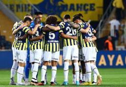 Fenerbahçe'den dev operasyon! Lucescu'yu duyurdular