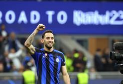 Hakan Çalhanoğlu: İnşallah Şampiyonlar Ligi'ni kazanan ilk Türk olacağım! Hamit Altıntop'la yaşadığı diyaloğu da anlattı...