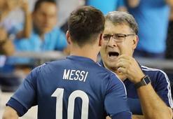 Lionel Messi'nin hocası Gerardo Martino oldu