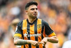 Ozan Tufan, Beşiktaş'tan haber bekliyor