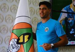 Alanyaspor eski futbolcusunu transfer etti