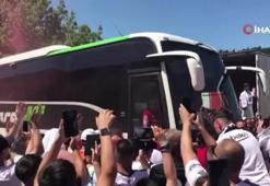 Münih'te Beşiktaş kafilesine coşkulu karşılama