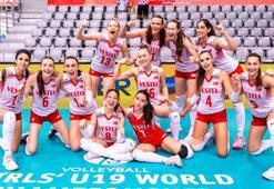 U19 Kız Milli Voleybol Takımı'ndan 2'de 2!