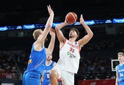 A Milli Erkek Basketbolculardan galibiyet değerlendirmesi