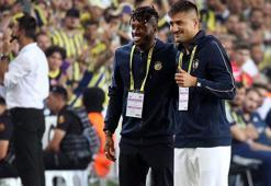 Fenerbahçe'nin yeni transferleri Fred ve Cengiz Ünder'e Kadıköy'de yoğun ilgi