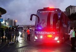 Trabzonspor, Galatasaray maçı için stadyuma ulaştı