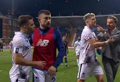 Kasımpaşa karşısında ilk yarı sonunda 9 kişi kalan Adana Demirspor'da gerginlik! Teknik heyet ve futbolcular arasında...