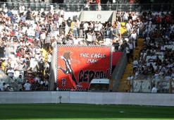Beşiktaş tribünlerinden galibiyete rağmen şok protesto!