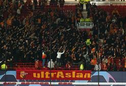 Galatasaraylı taraftarlar, Old Trafford’u inletti!