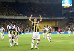 Fenerbahçe'de kaptanlar devreye girdi! Dzeko, Tadic ve Mert Hakan'dan kritik toplantı