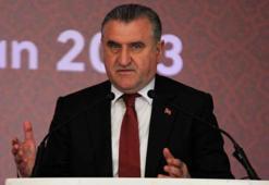 Bakan Bak: En büyük görevlerimizden bir tanesi gençlerimizi bağımlılıktan uzak tutmak,