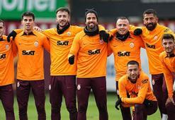 Galatasaray, Manchester United'a bileniyor... Hakim Ziyech'ten şık gol!