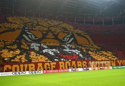 İZLE | Galatasaray - Manchester United maçı öncesi muhteşem koreografi