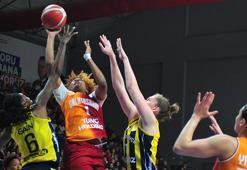 Galatasaray Çağdaş Faktoring - Fenerbahçe Alagöz Holding maç sonucu: 83-103 | Kadın basketbolda derbi Fenerbahçe'nin