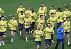 Fenerbahçe, Süper Kupa finali öncesi Galatasaray maçı hazırlıklarını tamamladı