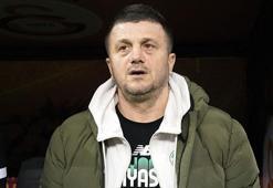 Hakan Keleş, Galatasaray maçı sonrası konuştu: Hakemin verdiği kararlarla buradan galip gelemeyeceğinizi anlıyorsunuz
