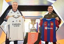 Carlo Ancelotti ve Xavi, dev maç öncesi bir araya geldi