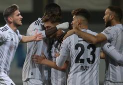 Beşiktaş'ta krizden doğan yıldız: Semih Kılıçsoy! İstanbulspor'a çok şık gol...