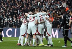 Beşiktaş - Galatasaray derbisi golle başladı! Tarihe geçti...