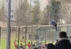 Cezalı antrenör tel örgülerden atlayarak sahaya indi